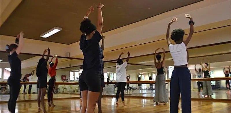 Contemporary-2(1) Dance